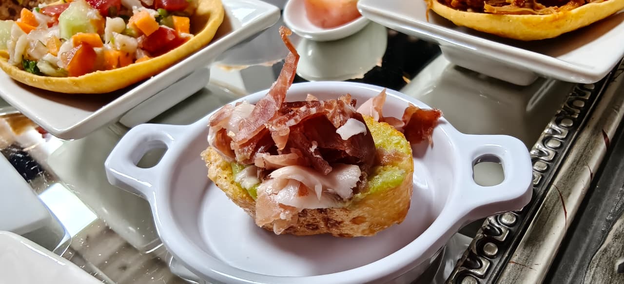 canapes 1